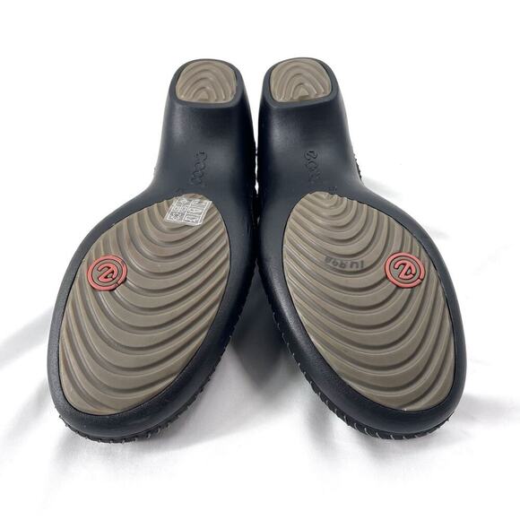 Ecco Sussex Black Leather Mary Jane Floral Comfort Heels - Picture 9 of 10